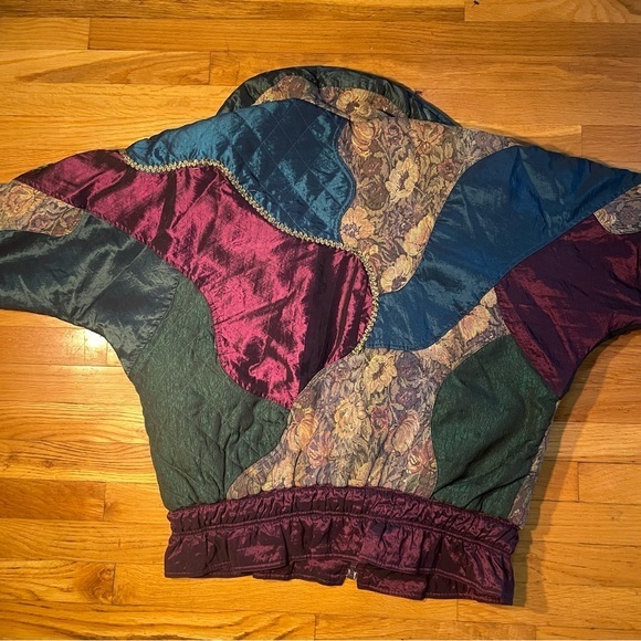 Medium Innovations by Izzi 80’s Patchwork Jacket‎ - Picture 4 of 5